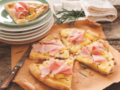 Pizza aux pommes de terre et au jambon cuit - Galbani