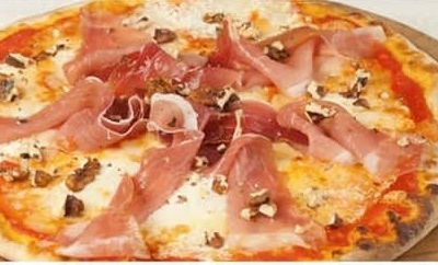 Pizza aux noix, speck et mascarpone - Galbani