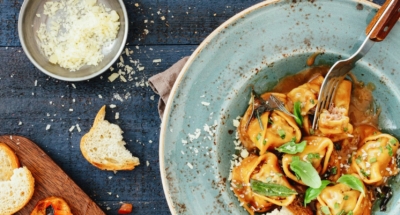 Ravioli met rode pesto en Parmigiano Reggiano - Galbani